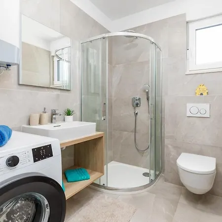 Volme & Sky * بنجول